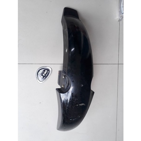 spakbor depan honda win muda original bekas minus di spakbor belakang ada lubang bekas cepet air ter