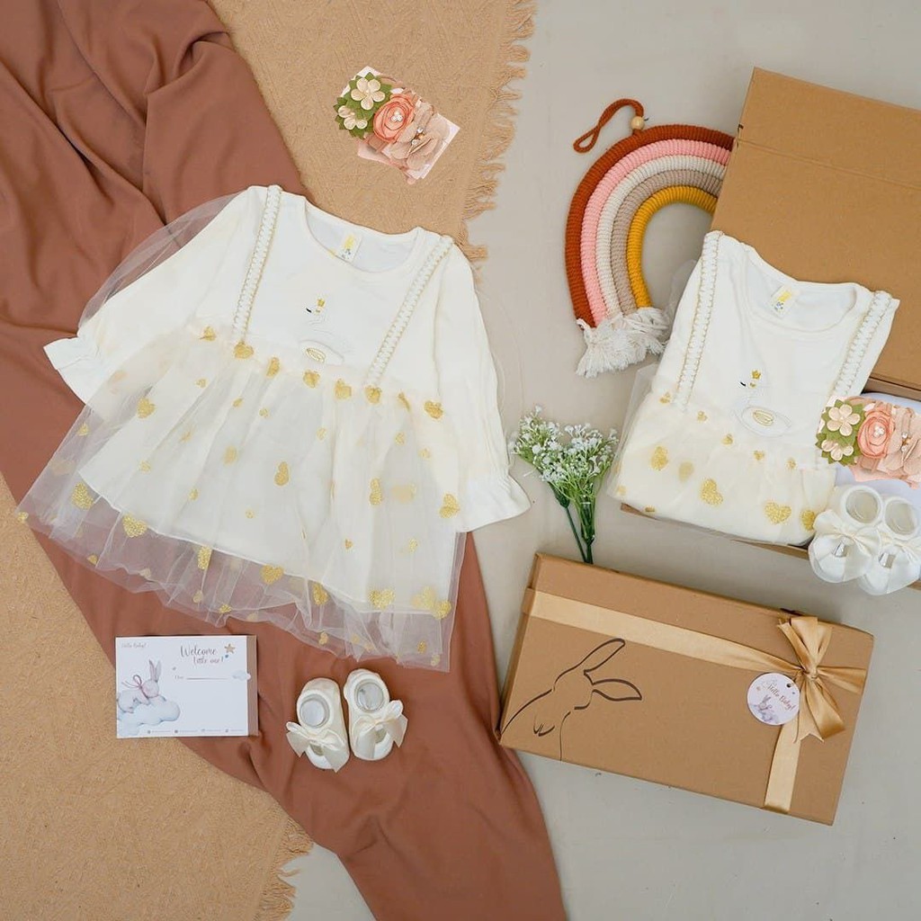 LIO035 Girls Baby Hampers 0-12 months/ Hampers bayi newborn/ Kado bayi/ baby girl gift set-Liz White