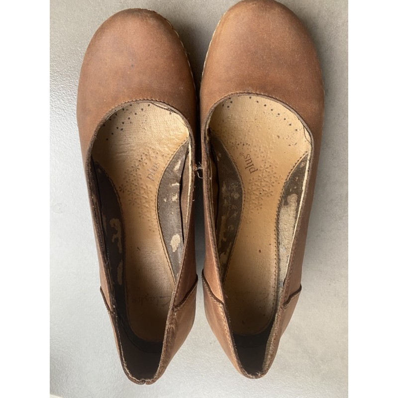 PRELOVED SEPATU WANITA CLARKS ORIGINAL