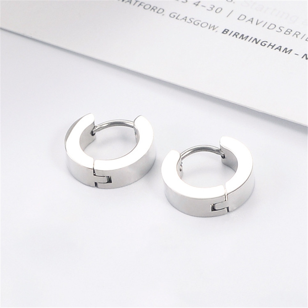 【COD Tangding】1PC Men Titanium Steel Earring Retro Hip Hop Earstuds Fashion Accessories Jewelry