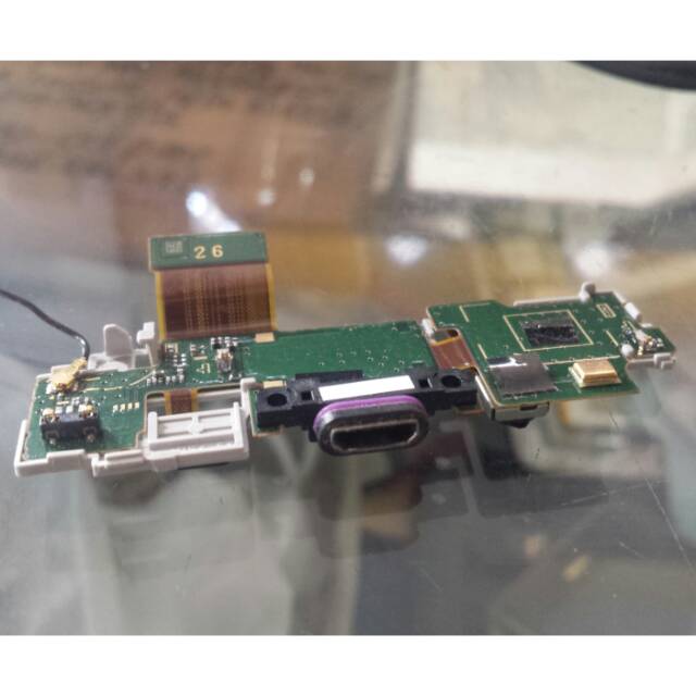 Konektor cas Aquos 305sh