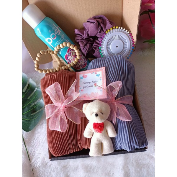 

❤️ Hampers Lebaran ❤️Kado muslimah,kado ulang tahun, birthday wanita, Hampers graduation, Anniversary.