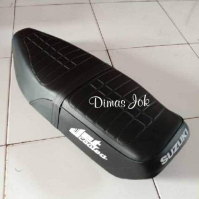 Jok Motor RC100-Jetcolet