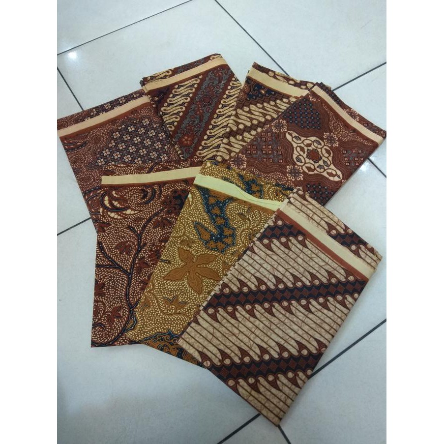KUALITAS BAGUS KAIN PANJANG KATUN CAP CENT MOTIF JAWA, SUNDA, DAN MODERN - EMAS KEKINIAN