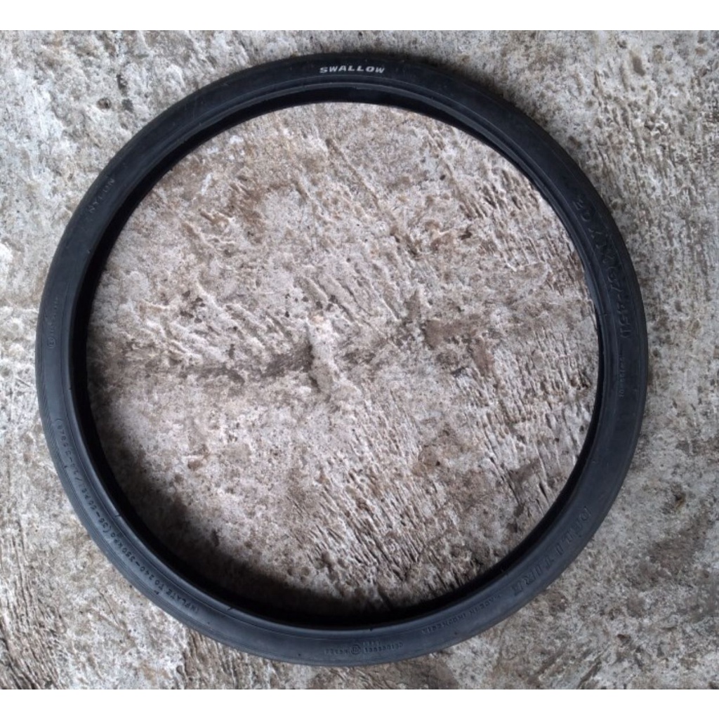 Ban Luar Sepeda 20 x 1 3/8 Swallow 451 ban Luar