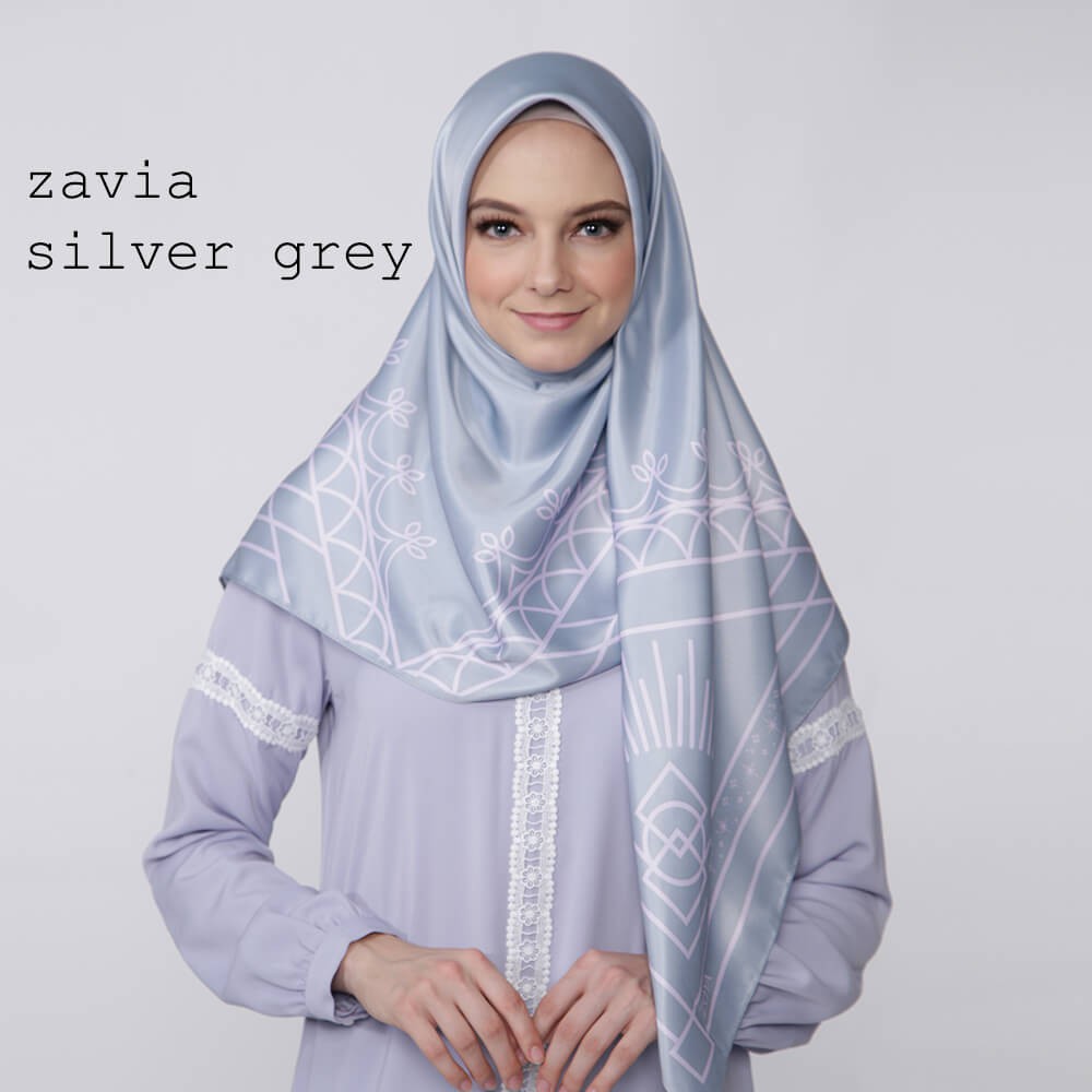 Kerudung / Hijab Segi Empat Satin Motif Zoya Scarf