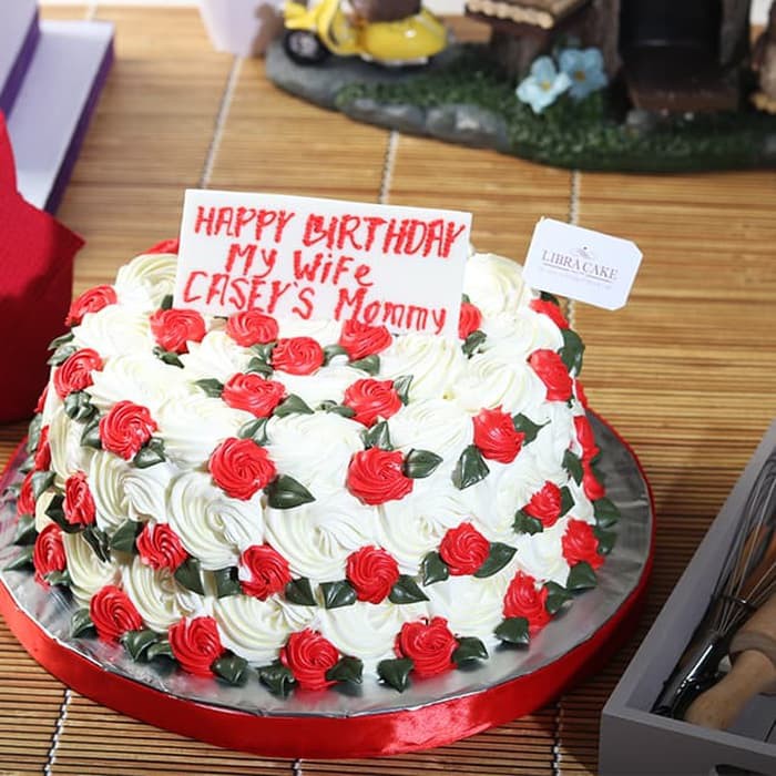 

Kue Ulang tahun Diameter 20 cm / MOHON BACA KETERANGAN