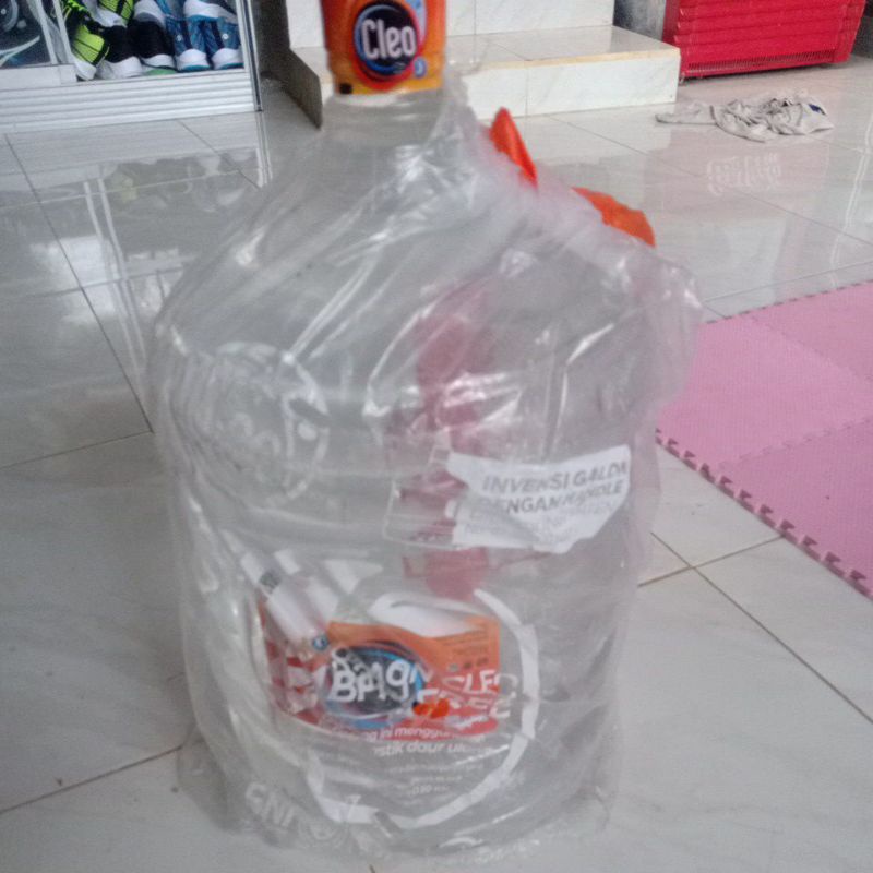

Galon Cleo 18liter