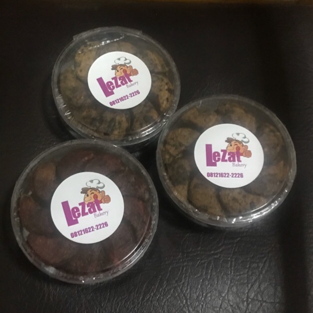 

Red velvet chocolate cookies/red velvet cookies /cookieslebaran/ kue lebaran /kue kering
