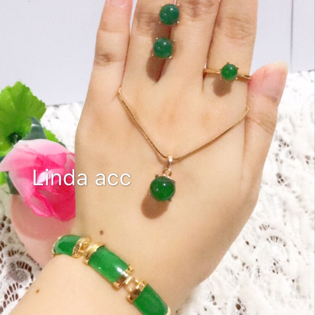 set giok bisa ecer bhanx xuping batu giok asli 8