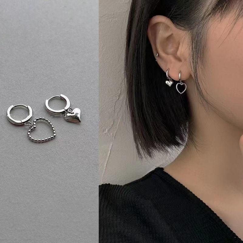 Anting Tusuk Asimetris Model Hati Untuk Wanita