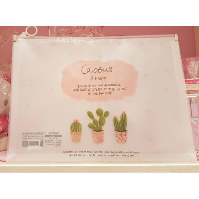 

MAP ZIPPER FILE HOLDER (White)