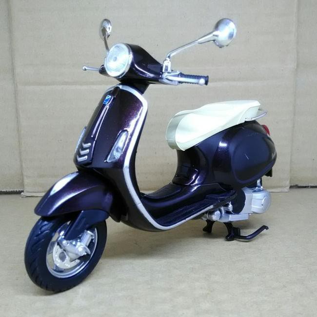 _➹ Vespa Primavera Diecast Miniatur Mainan Motor Motoran Klasik (Ready stok)