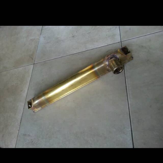 Upper tank radiator Dyna