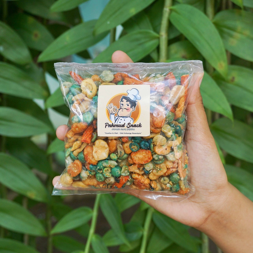 

Camilan Snack Campur Kacang Mix Nuts 125 gram