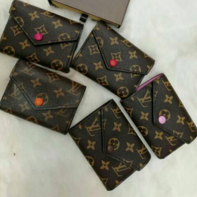 Dompet LV Emilie Pendek