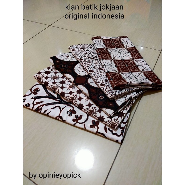 Kain batik panjang jokjan/jarik/kain panjang /putih