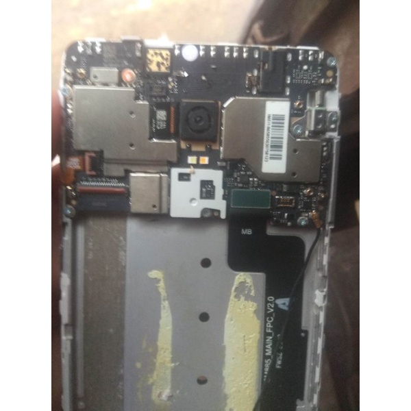 redmi note 4 mtk 4/64 segel normal. minus lcd