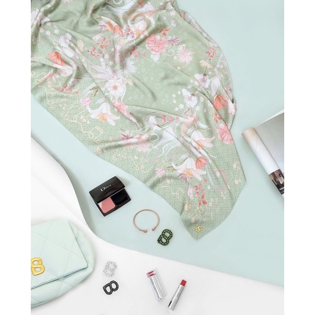 Buttonscarves Voal The nada series is in Si