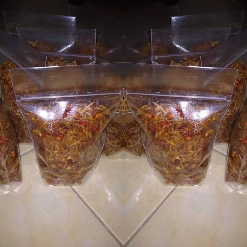 

kentang mustofa pedas 250 gr