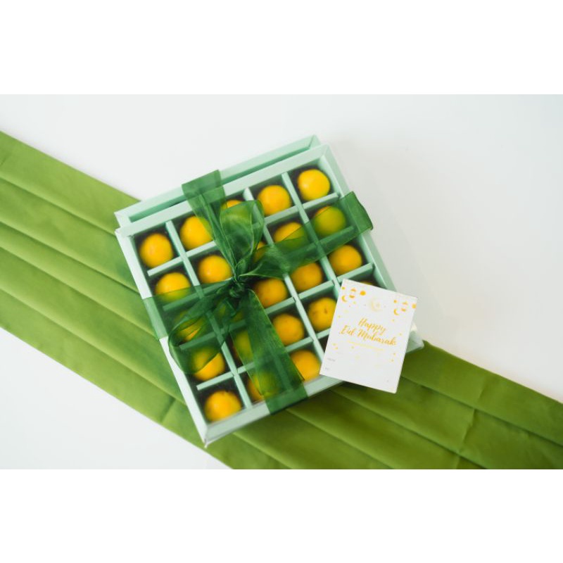 

HAMPERS LEBARAN NASTAR BOX by ivycakes