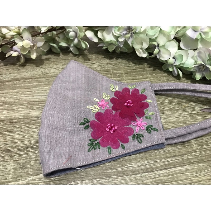 Masker Sulam Benang Warna Abu