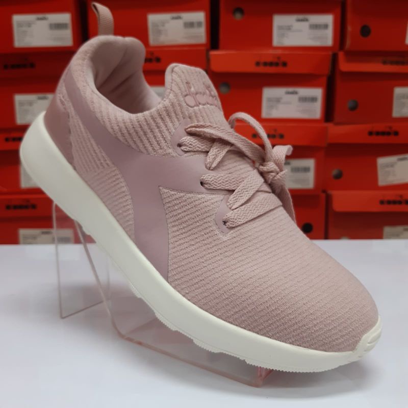 Sepatu Wanita Diadora Assolo Pink Original Sport/Casual