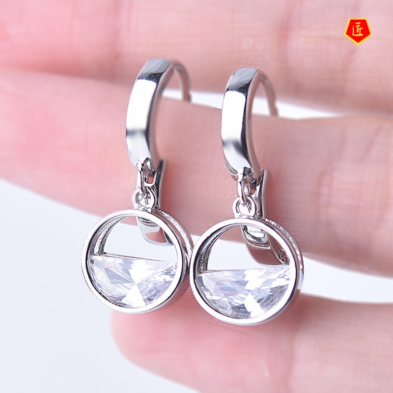 [Ready Stock]Simple Fashion Crystal Half Moon Sweet Earrings