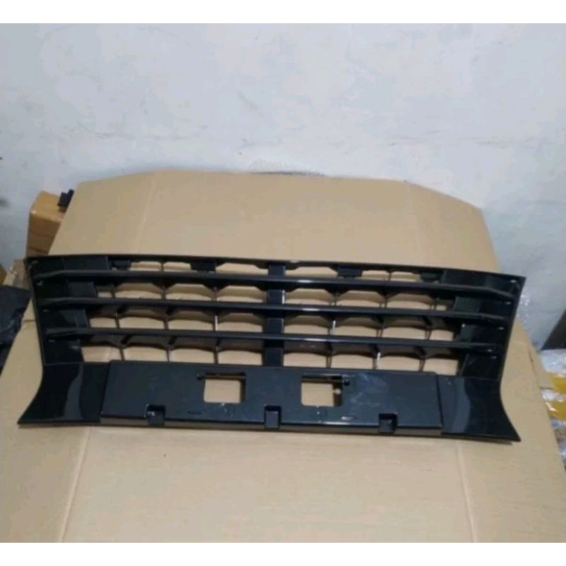 Ram bumper grill bawah Avanza G 2019 2020