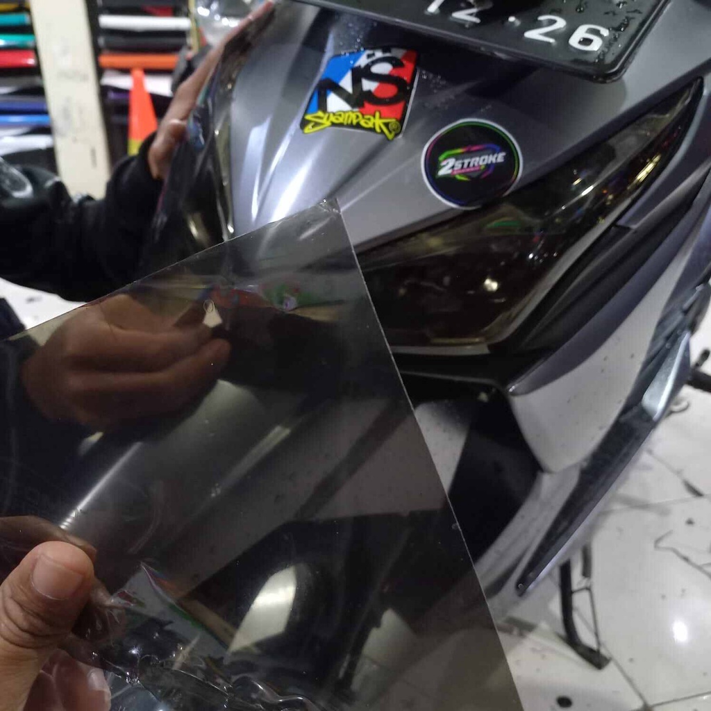 Jual stiker skotlet headlamp hitam transparan gelap 80 sticker lampu