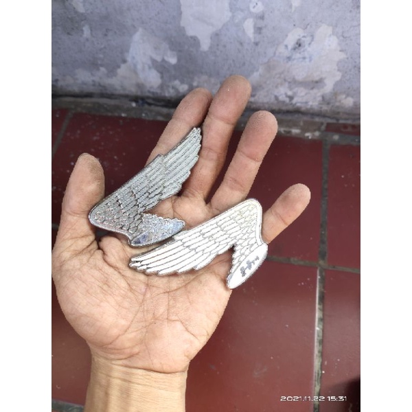 emblem sayap tangki honda cb125twin cb175