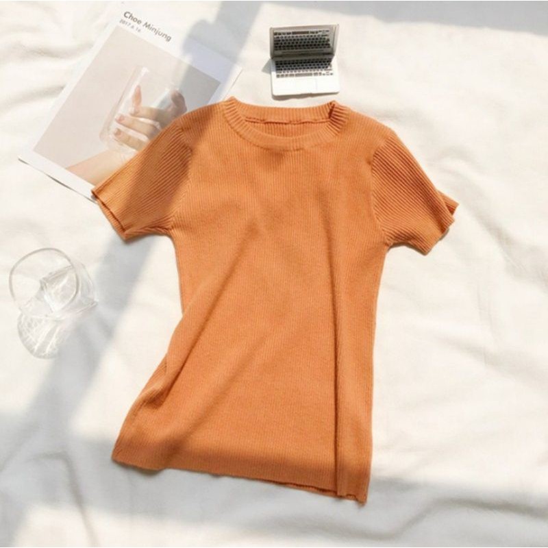 Crop Top Wanita Baju Crop Korea Tshirt Crop