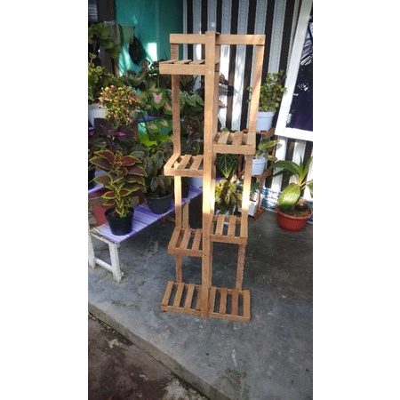 RAK BUNGA DARI KAYU ULIN / TEMPAT BUNGA