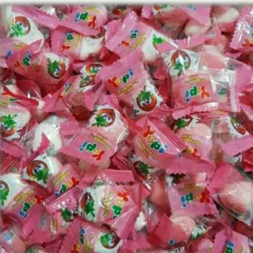 

YUPI STRAWBERY KISS 250GR FREE BUBBLE WRAP dan PACKING KARDUS