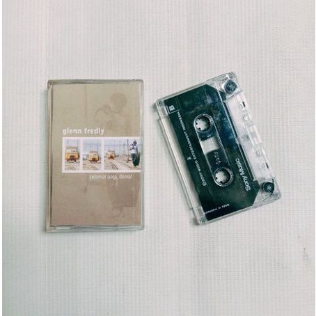 kaset pita glenn fredly selamat pagi dunia