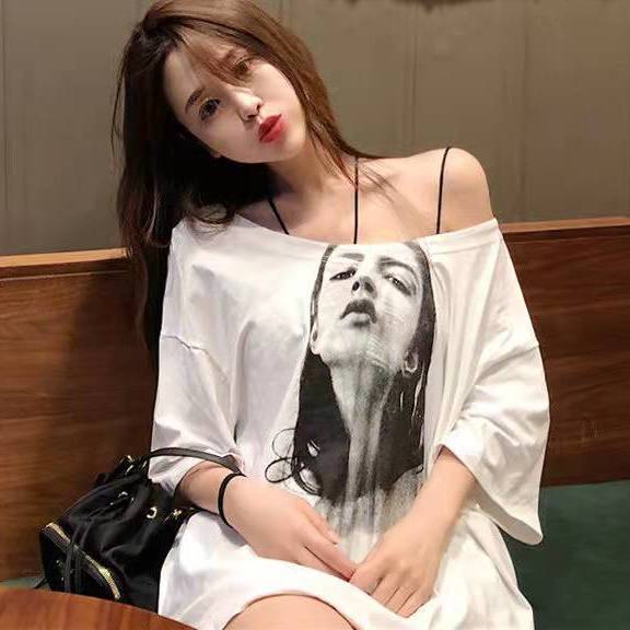 pro kata-neck off-the-shoulder lengan pendek T-shirt wanita musim panas mid-length besar setengah le