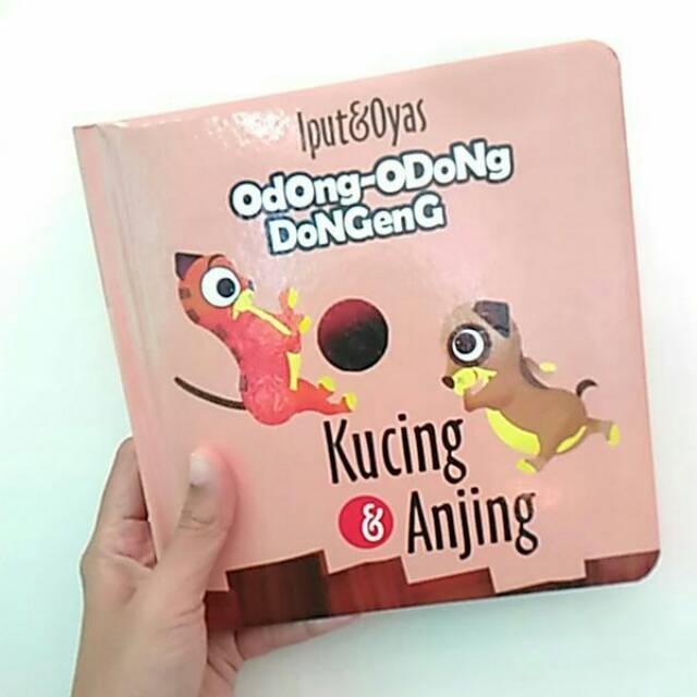 Odong - odong dongeng Kucing dan Anjing
