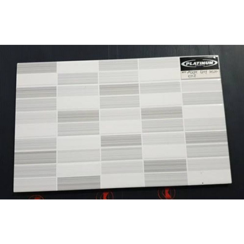 keramik 25x40 dinding kamar mandi dapur licin mengkilap glossy kotak platinum adore grey decor embos