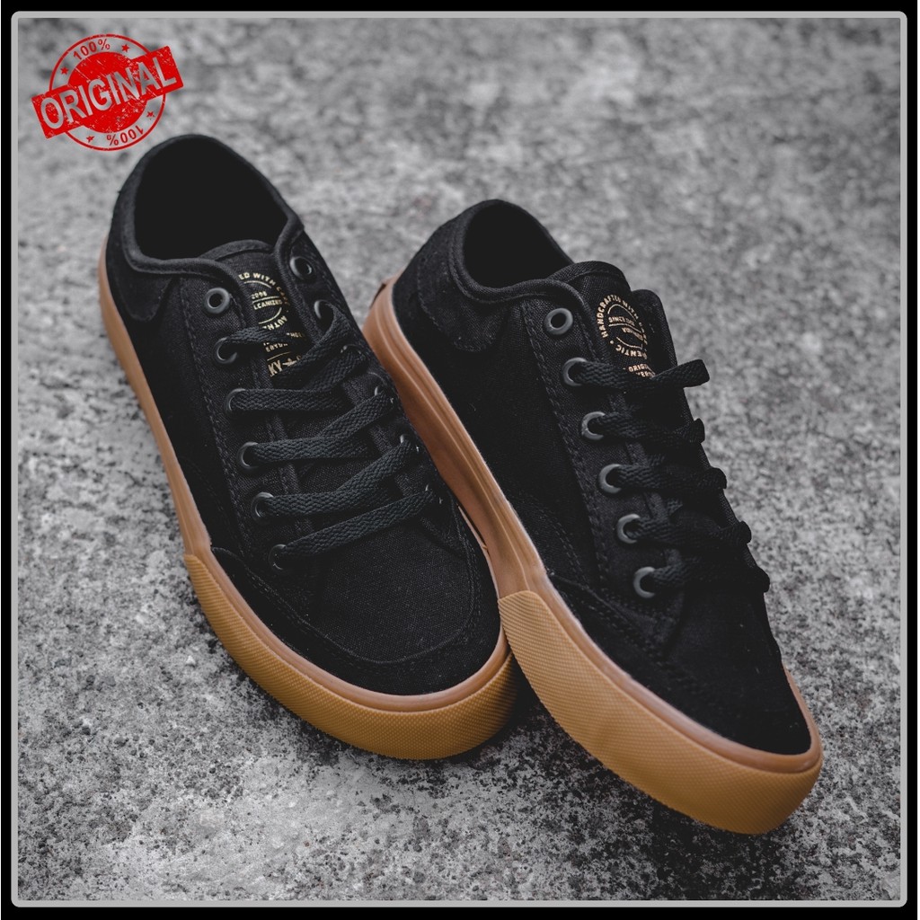 LUCKY STAR GOLF BLACK GUM | SEPATU LOCAL | LUCKY STAR ORIGINAL | LUCKY STAR GUM ORIGINAL