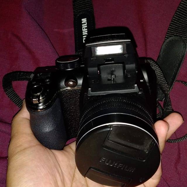 Fuji film semi dslr legkap