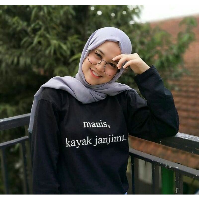 KAOS SANTRI DISTRO// KAOS SANTRI DISTRO LENGAN PANJANG // KAOS SANTRI SALAFI// KAOS SANTRI PUTRI// K