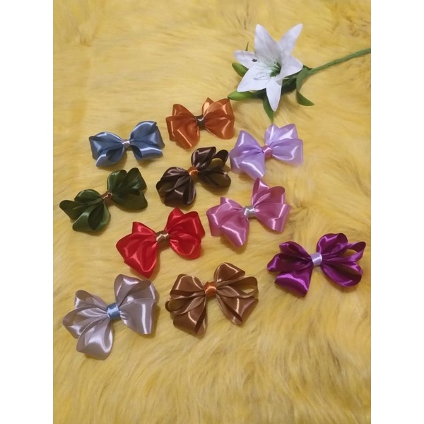 

Pita Kado dan Hampers