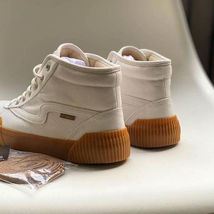 Patrobas Triple White Gum Equip Ivan High Original Sepatu Patrobass petrobas [CWD.19My22ᴳ]