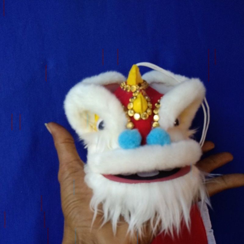 barongsai gantungan mobil