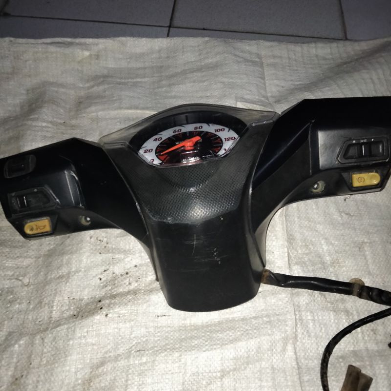 kilometer speedometer beat karbu bekas