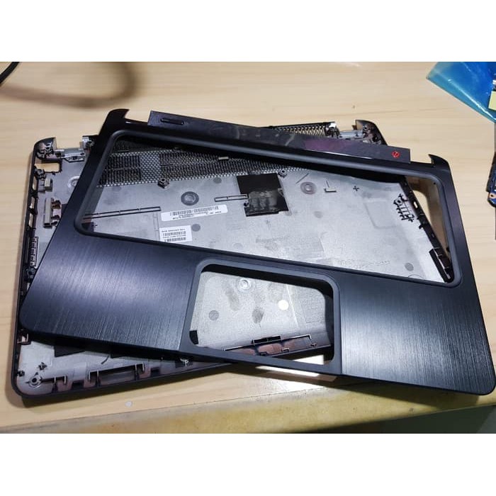 Case Palmrest Bottom HP Envy 4-1000 Side C &amp; D New
