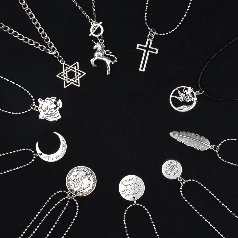 Kalung Liontin Gaya Hip Hop Warna Silver Untuk Unisex
