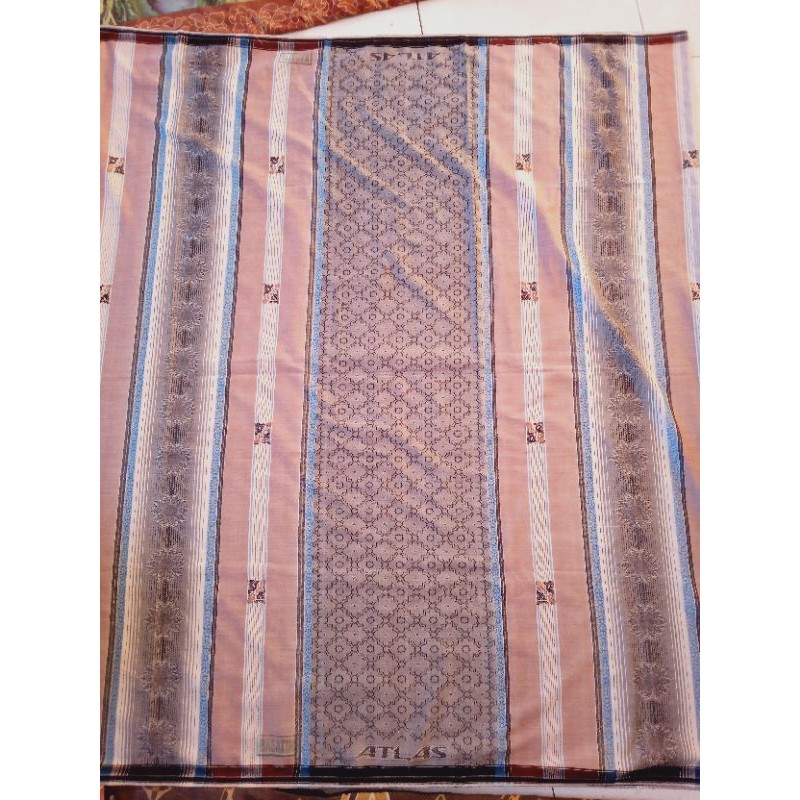 sarung atlas jacquard afkir