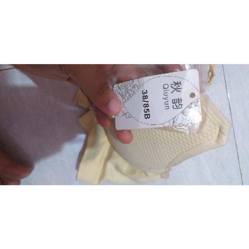 Jual Sorex Seamless Bra Size 38/85B