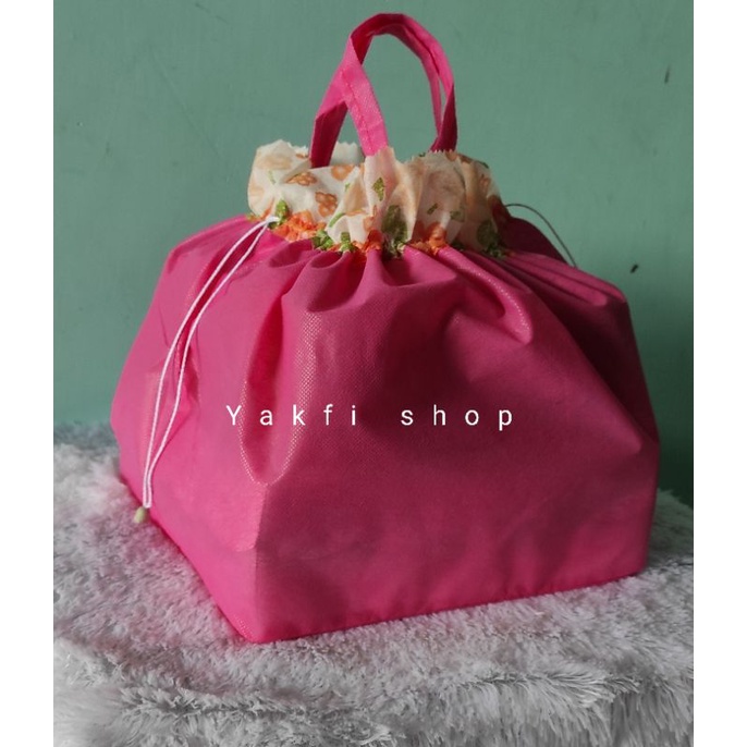 tas hajatan serut polos tebal ukuran 22